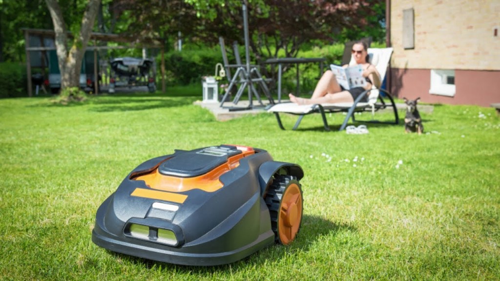 Exploring the Functionality and Convenience of Residential Robot&nbsp;Mowers